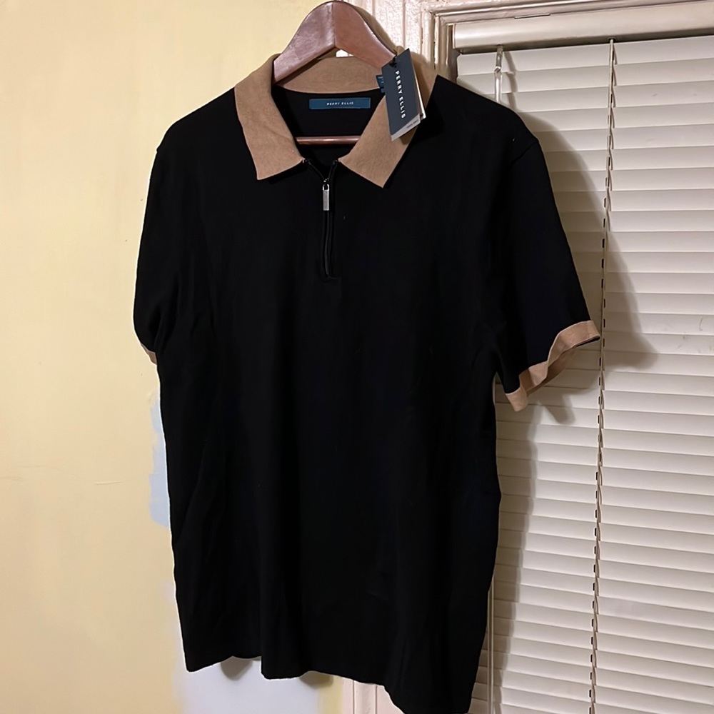 Perry Ellis zip-up black polo with beige collar and beige-lined sleeves